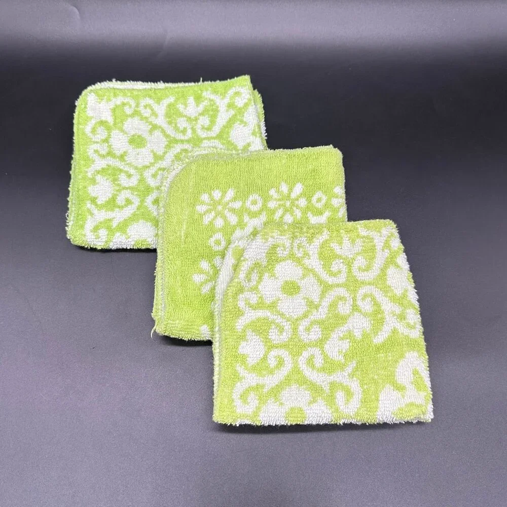Vintage Washcloths Green Flower Daisy Butterfly Floral Bathroom St Marys USA 70s